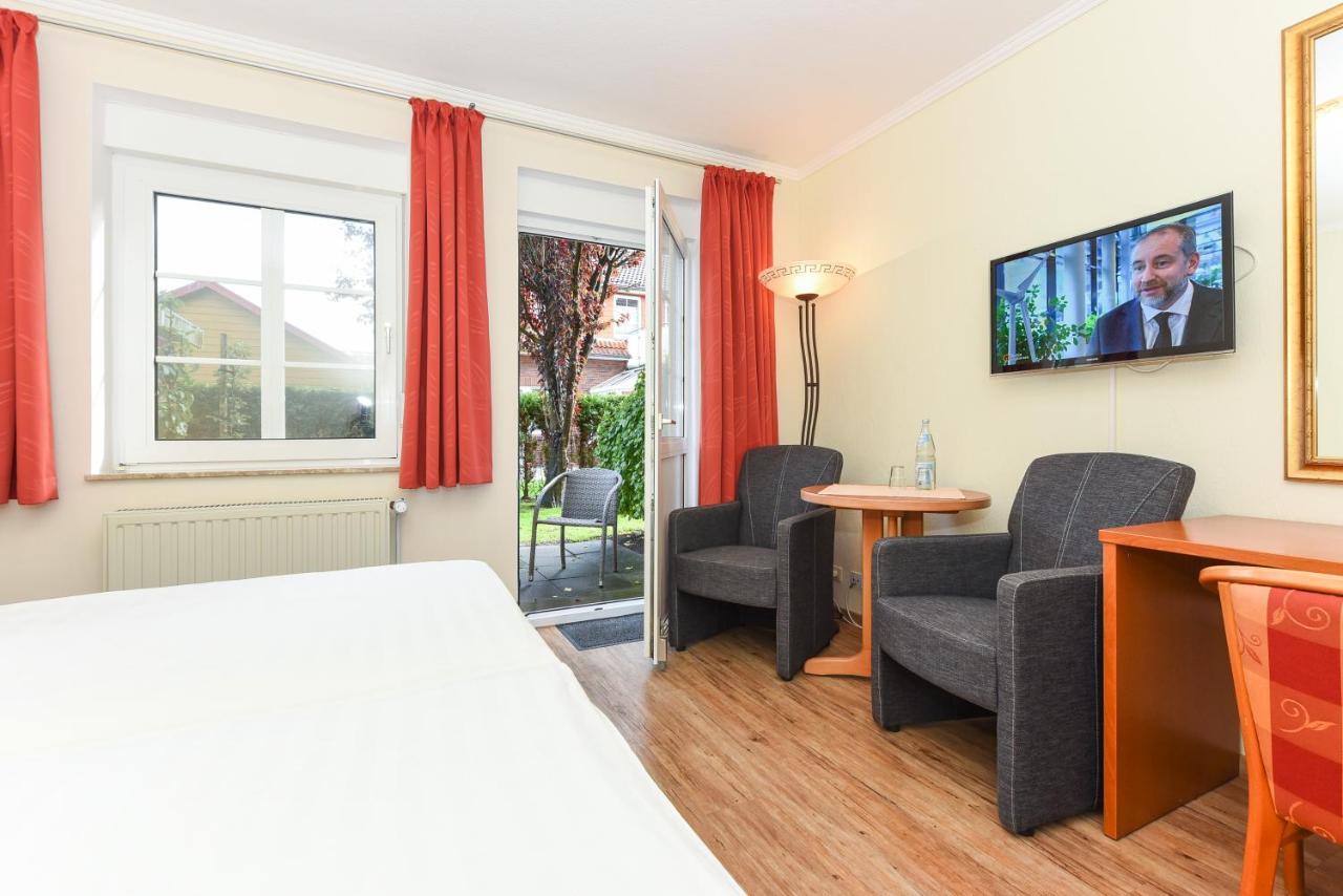 Hotel Garni Benser Watt Bensersiel Exteriör bild