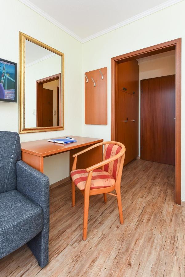 Hotel Garni Benser Watt Bensersiel Exteriör bild