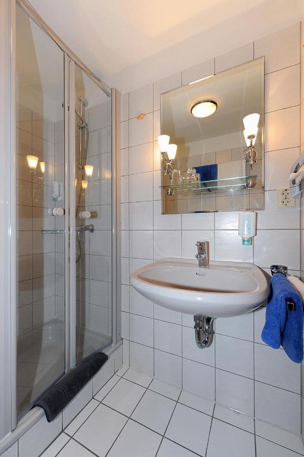 Hotel Garni Benser Watt Bensersiel Exteriör bild